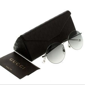 Gucci Black Round Sunglasses
